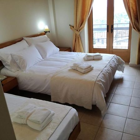 Parnon Hotel Agios Petros  Eksteriør billede
