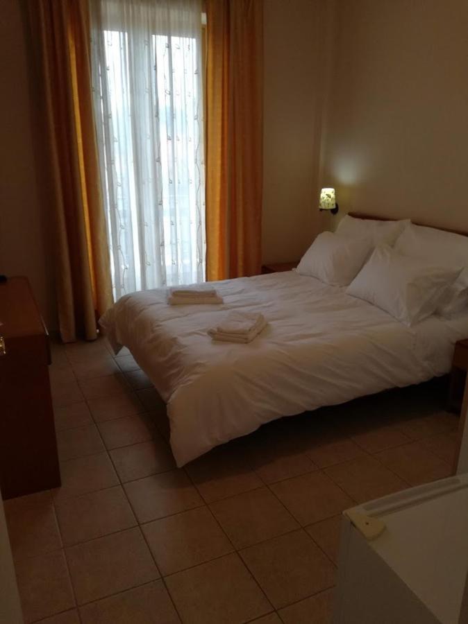 Parnon Hotel Agios Petros  Eksteriør billede